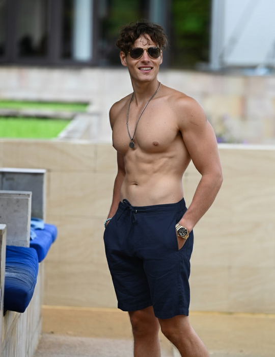 Men’s Barbuda Linen Shorts – Knee Length, Zip Fly