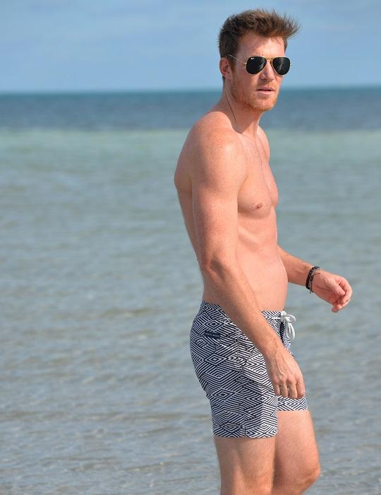 Men's Bora Bora Tailored Swim Shorts - Zig Zag Maze