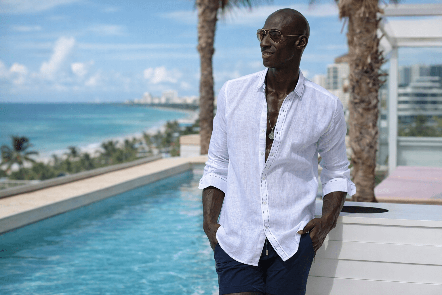 How to Wear a White Linen Shirt?