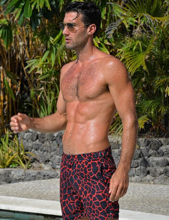 Hamptons Tailored Swim Shorts - Giraffe